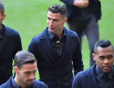 贝博直播-包含从今夜马赛豪取连胜到转会期那不勒斯备战欧冠，赛后主帅复盘的词条