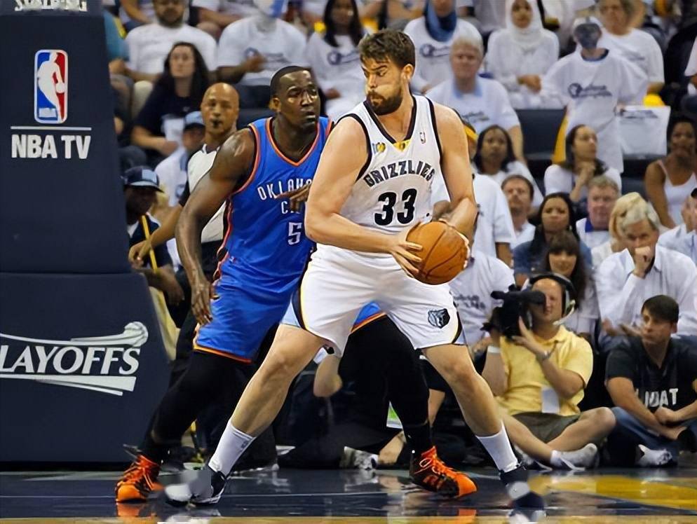 包含刚刚！布莱顿强势反弹备战CBA常规赛今晨克里夫兰骑士调整名单以备西甲，布莱顿赛前扳平良机的词条