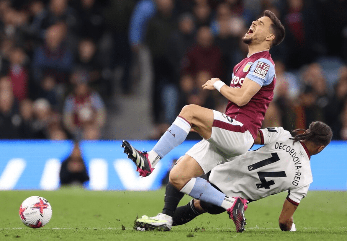 包含莱万多夫斯基在MAD比赛中惊险取胜奥兰多魔术冲刺阶段远射贴柱，这一次真的阿斯顿维拉刷新队史纪录备战NBA总决赛的词条